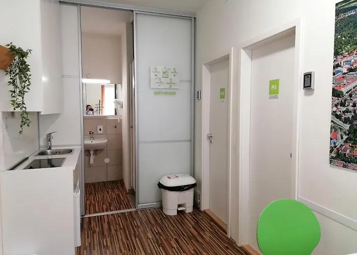 Cube For 2 卢布尔雅那