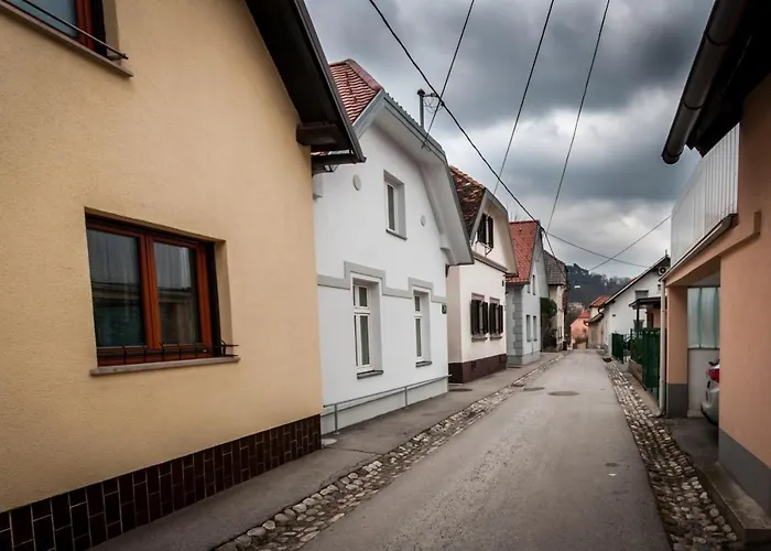 Cube For 2 卢布尔雅那