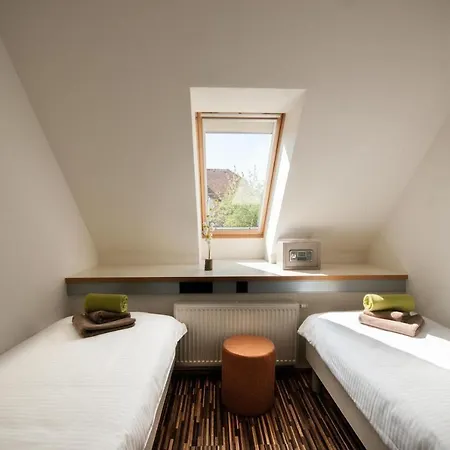 큐브 센트럴 룸스 포 2 류블랴나