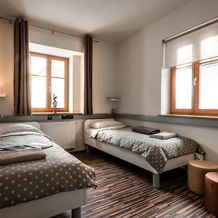 Cube For 2 Hostal Liubliana