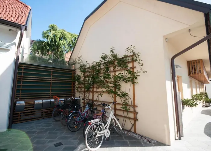 Cube For 2 * Liubliana