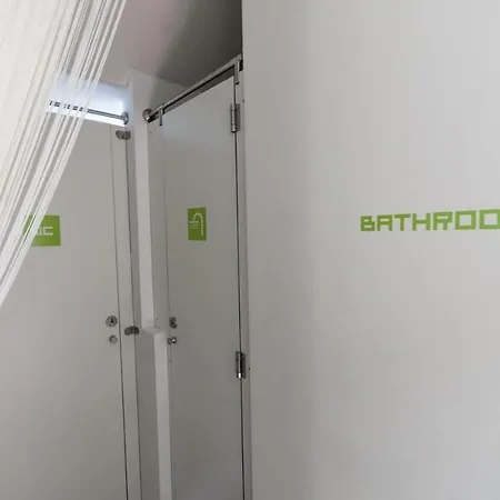 Cube For 2 לובליאנה